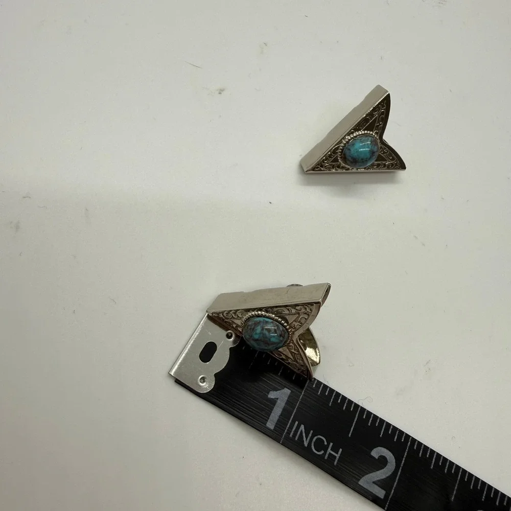 Vintage Silver Tone Faux Turquoise Engraved Western Shirt Collar Tips USA Made